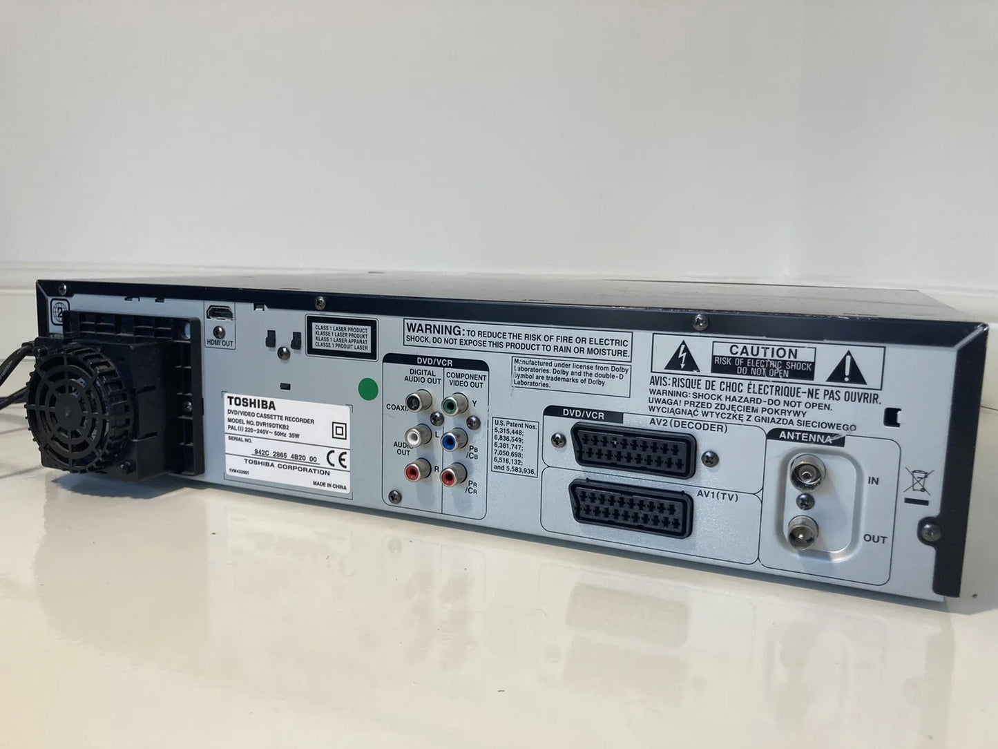 TOSHIBA DVR20 VCR DVD RECORDER