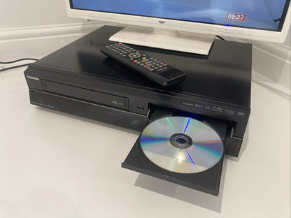 TOSHIBA DVR20 VCR DVD RECORDER